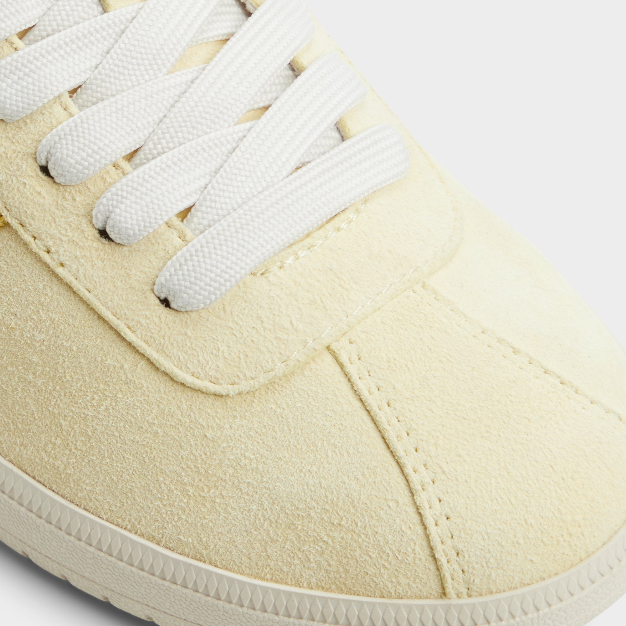 Chicsneaker